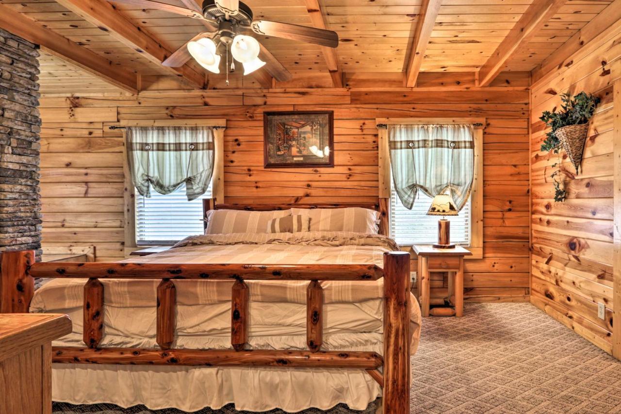 Pigeon Forge Cabin With Games, 1 Mi To Parkway! Kültér fotó